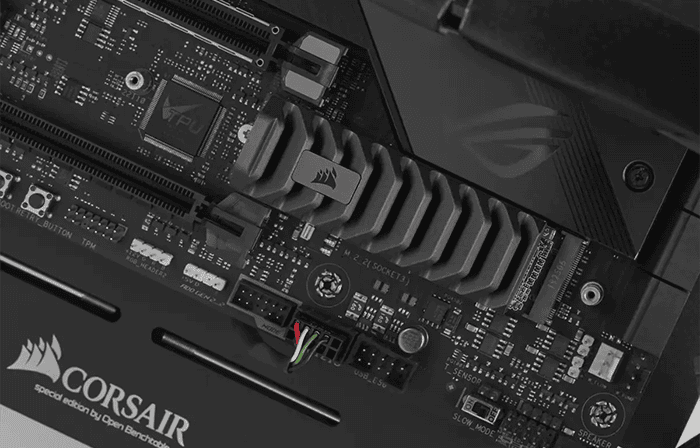 حافظه SSD اینترنال 2 ترابایت Corsair مدل MP600 PRO XT M.2